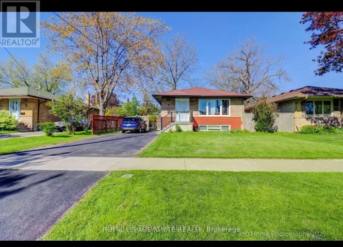 6 GREYABBEY TRAIL, Toronto