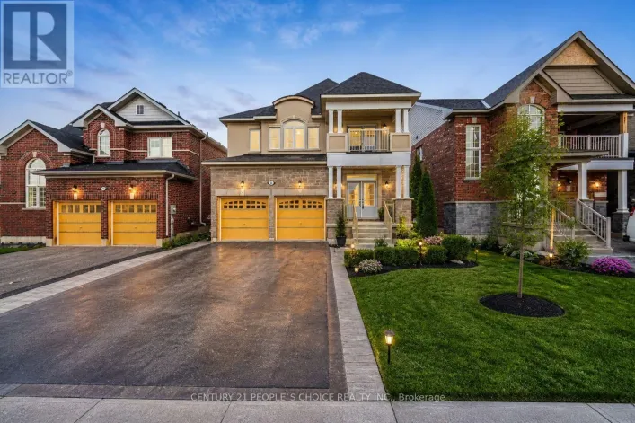 6 GRIEVE AVENUE, Georgina