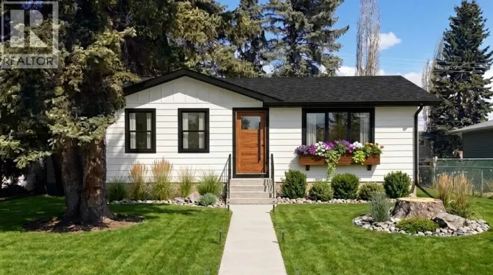 6 Harvey Place SW, Calgary
