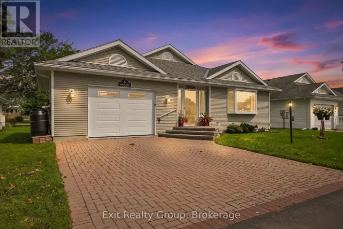 6 HERITAGE DRIVE, Prince Edward County