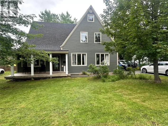 6 Hill Road, Grand Falls-Windsor