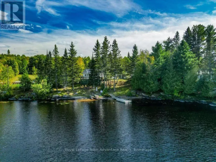 6 HORN LANE, Whitestone