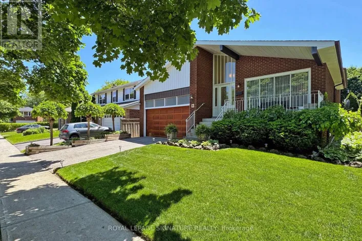 6 KELVINWAY DRIVE, Toronto
