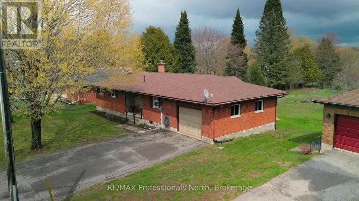6 KNOB HILL COURT, Minden Hills