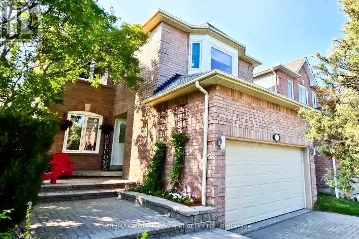 6 KNOTTY PINE DRIVE, Whitby