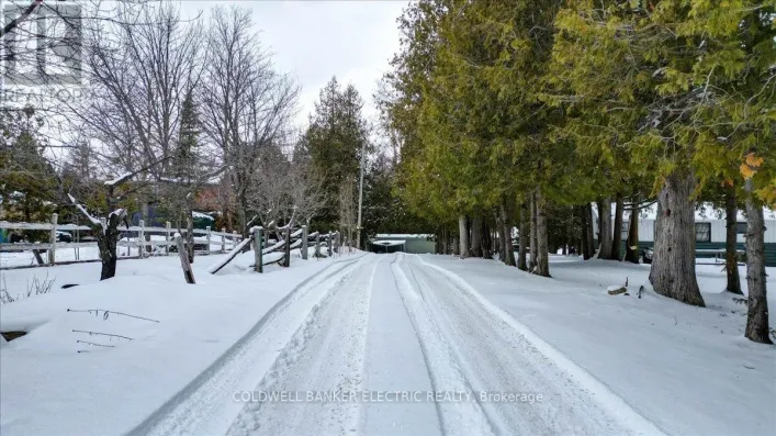 6 LEISURE LANE, Kawartha Lakes