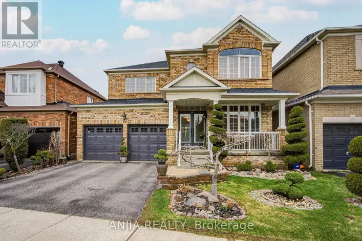 6 LINSMARY COURT, Markham