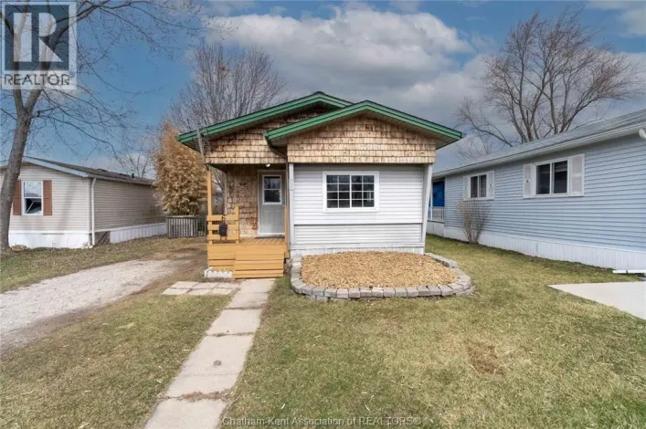 6 Maple DRIVE, McGregor