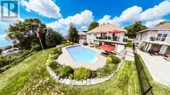 House for sale: 6 MAPLEVIEW PLACE, North Bay