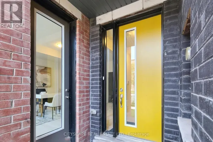 6 MARVIN AVENUE, Oakville