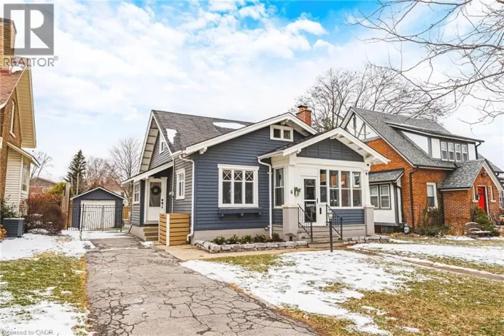 6 NELLES Boulevard, Grimsby