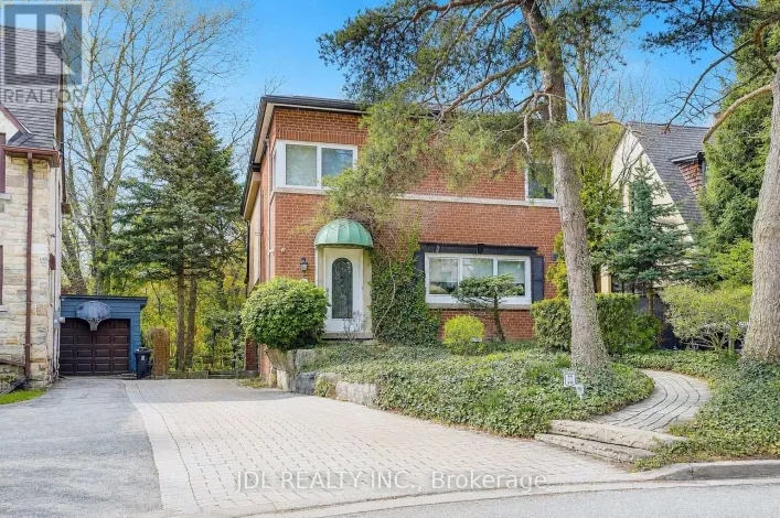 6 NESBITT DRIVE, Toronto
