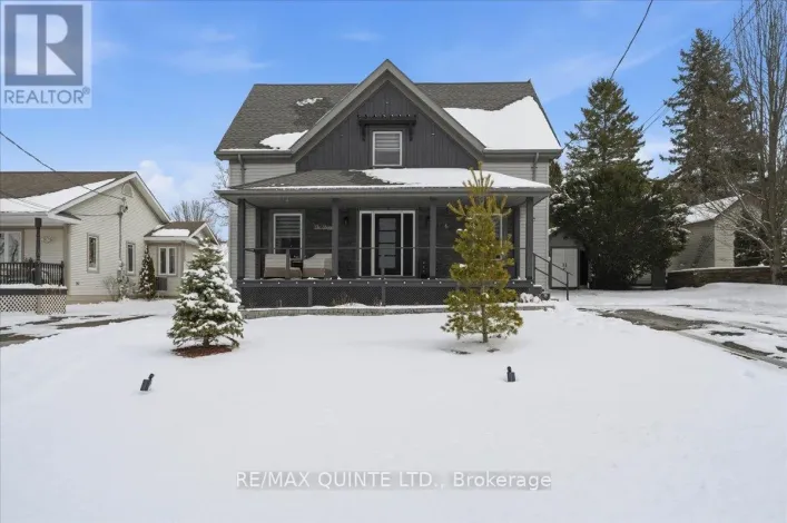 6 NICHOLAS STREET, Prince Edward County