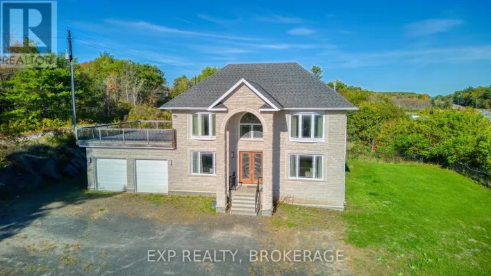 6 OLIVER ROAD, Addington Highlands