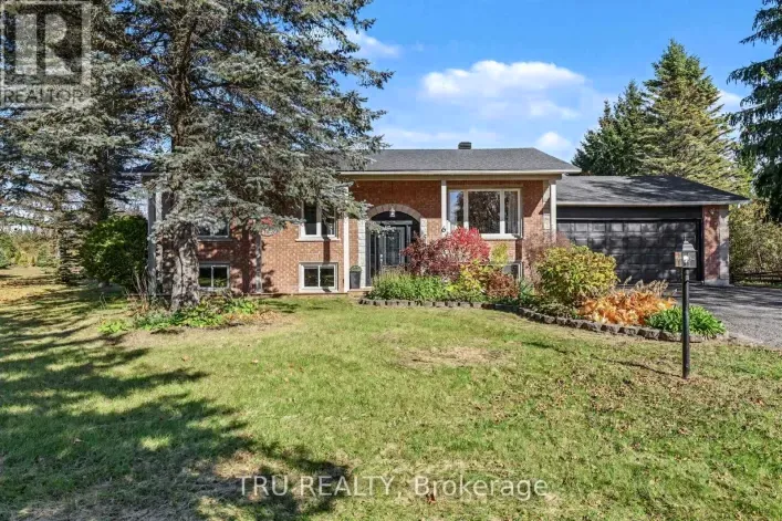 6 OXFORD HEIGHTS DRIVE, North Grenville