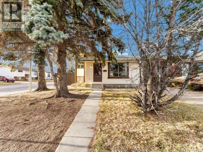 6 Simpson Crescent SE, Medicine Hat