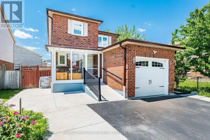 6 STALBRIDGE AVENUE, Brampton