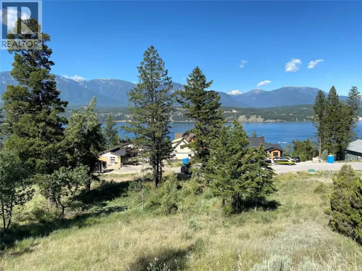 6 Stoddart Estates Drive, Windermere