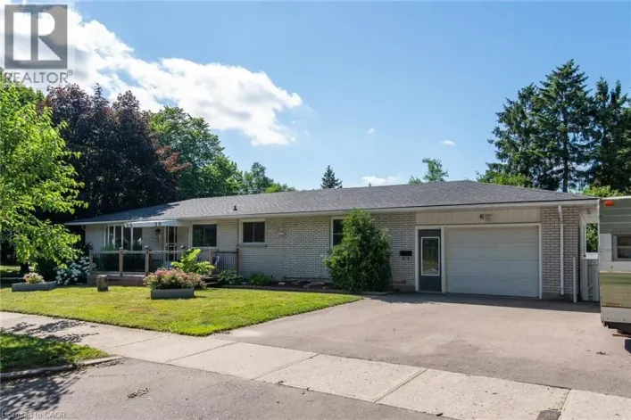 6 STRATHCONA Crescent, Kitchener