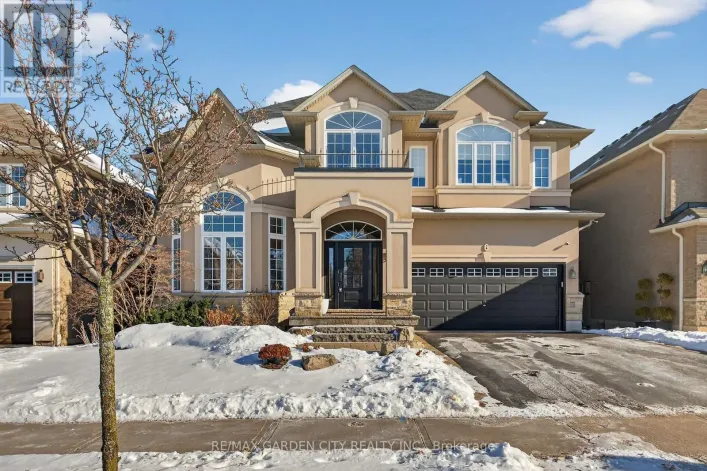 6 VANDERBURGH LANE, Grimsby