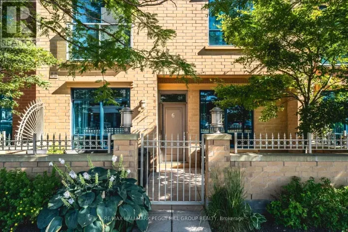 Row / Townhouse for sale: 6 VICTORIA STREET, Barrie