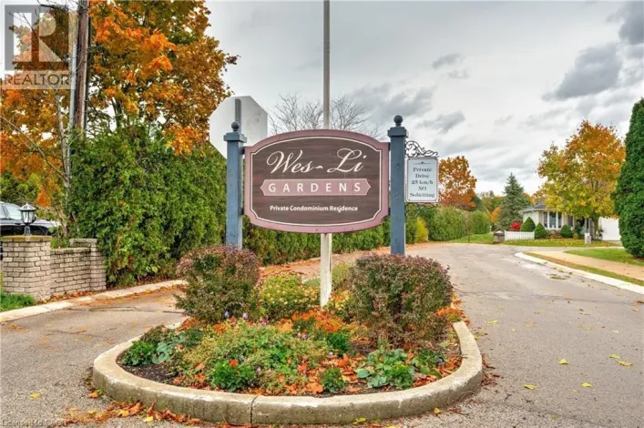 6 VILLAGE Drive, Smithville