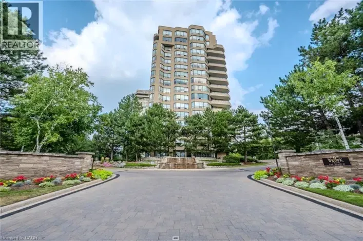 6 WILLOW Street Unit# 602, Waterloo