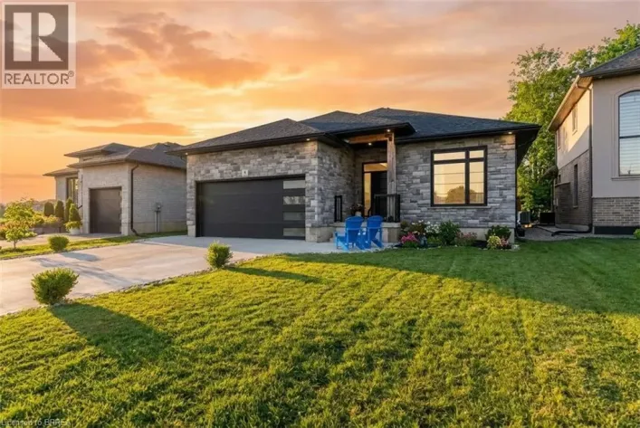 6 WINDYWOOD Lane, Norwich