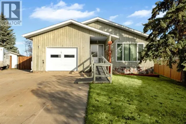 6 Woodland Close, Sylvan Lake