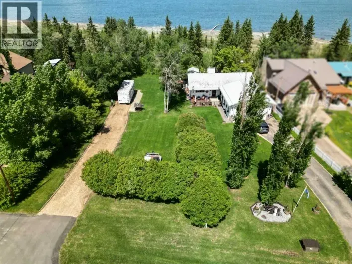 60, 40421 Range Road 10, Rural Lacombe County