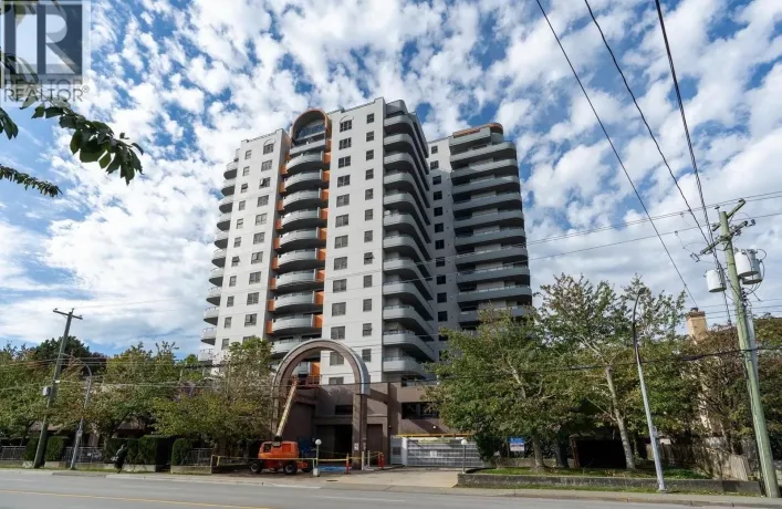 60* 6611 COONEY ROAD, Richmond