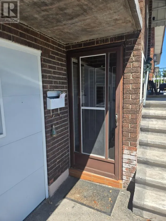 60 ALBANY DRIVE, Vaughan