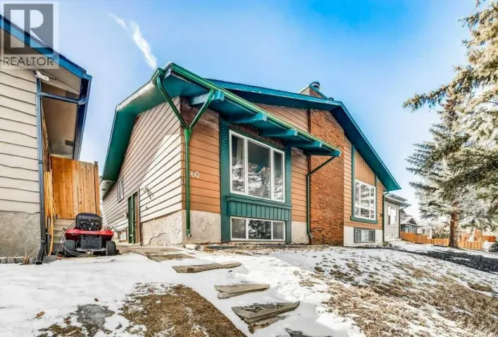 60 Bermuda Court NW, Calgary
