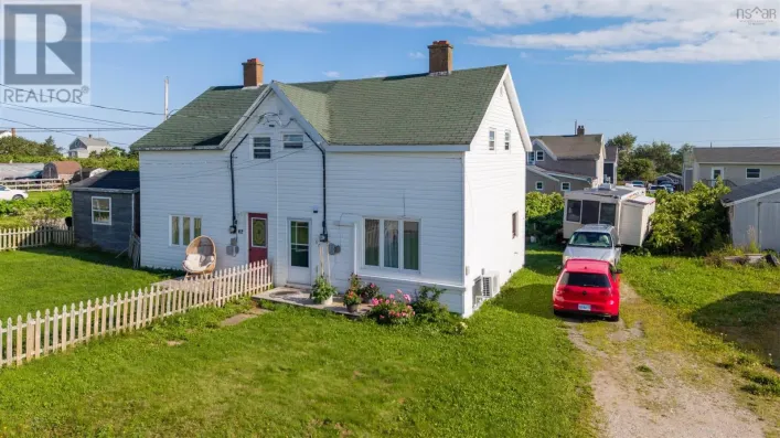 House for sale: 60 Centre Avenue, Donkin