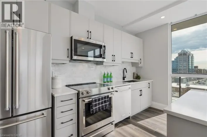 60 CHARLES Street W Unit# 705, Kitchener