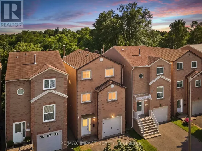 60 COTTONWOOD COURT, Markham