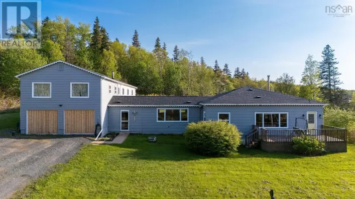 60 Cove Road, Halls Harbour