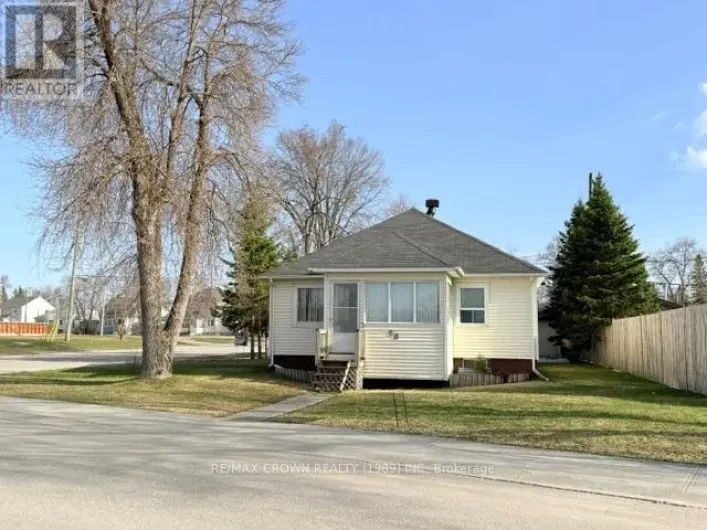 60 EGERTON STREET, Kapuskasing
