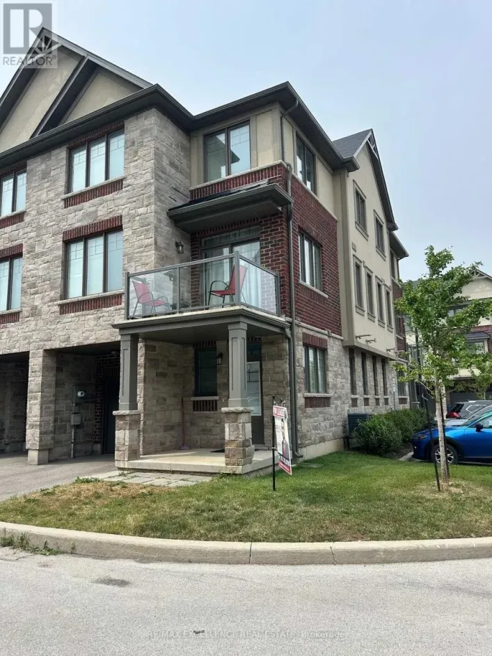 60 FARLEY LANE, Hamilton