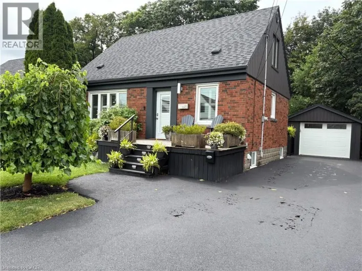 60 GALBRAITH Drive, Hamilton