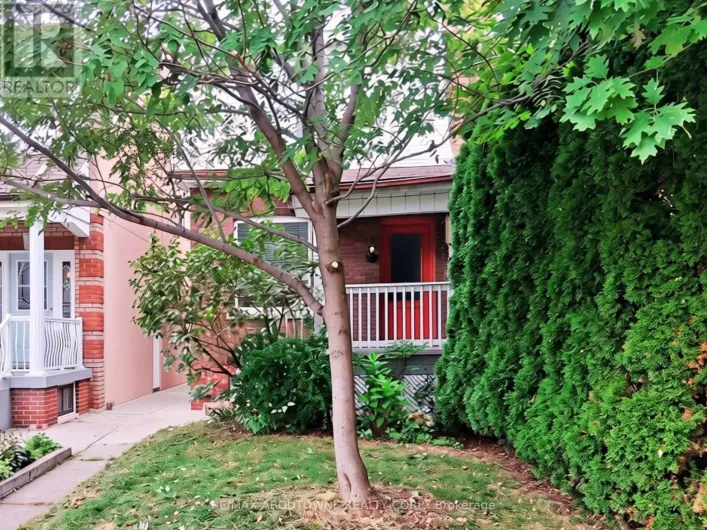 60 GILLESPIE AVENUE, Toronto