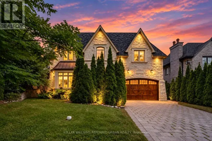 House for sale: 60 HAWKSBURY DRIVE, Toronto