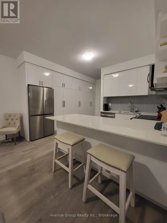 60 HOOYO TERRACE, Toronto