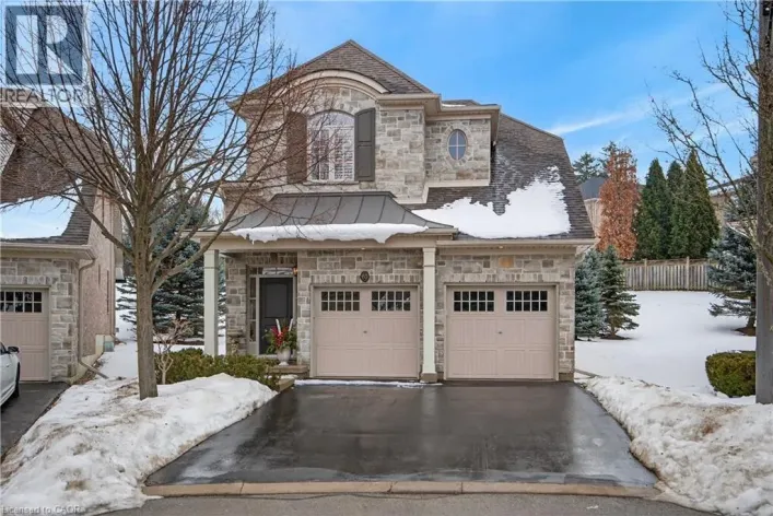 60 MCGRATH Court, Dundas