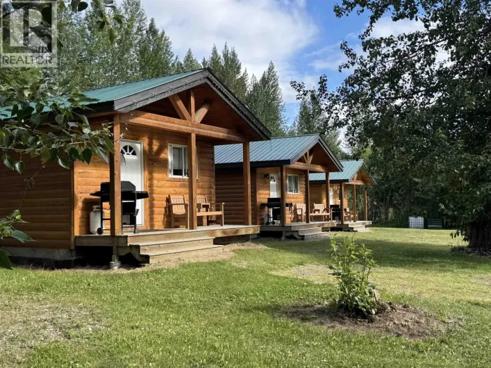 60 N 5 HIGHWAY, Valemount