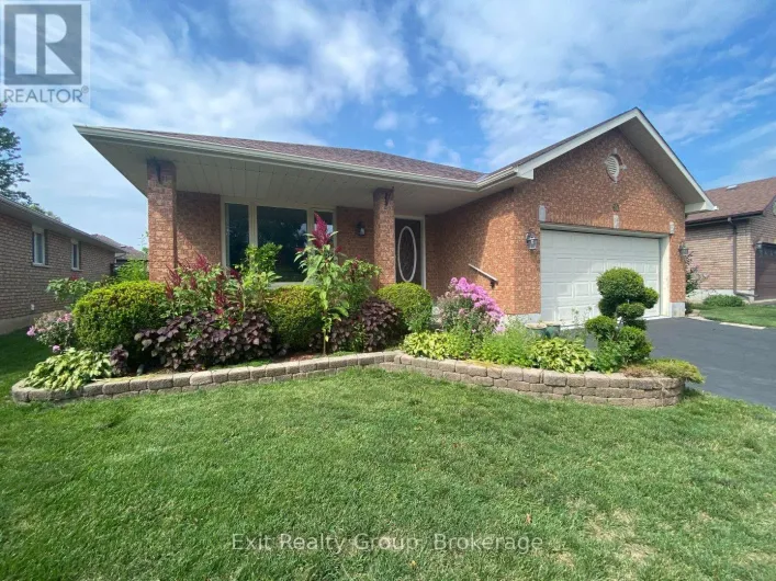 60 OAK RIDGE BOULEVARD, Belleville