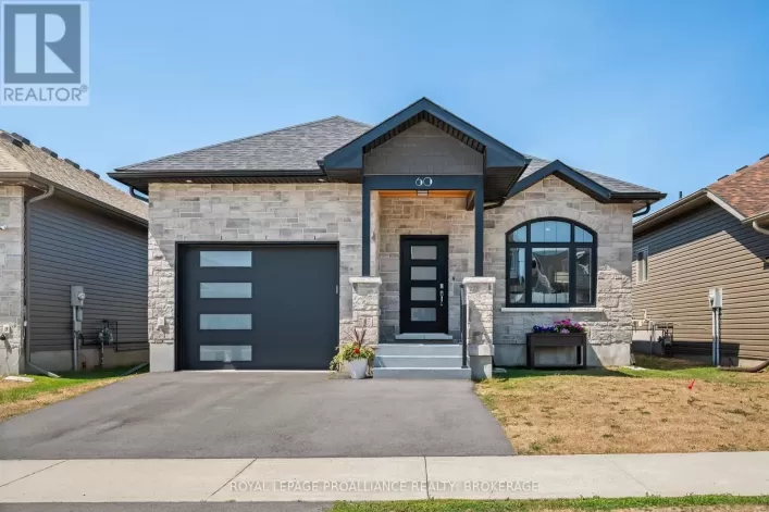 60 POTTER DRIVE, Loyalist