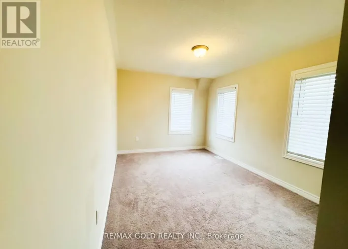 60 REMEMBRANCE ROAD, Brampton