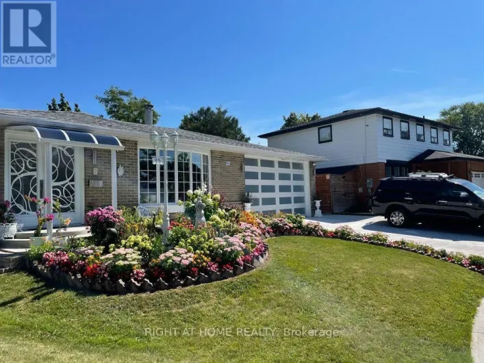 60 SANDRIFT SQUARE, Toronto