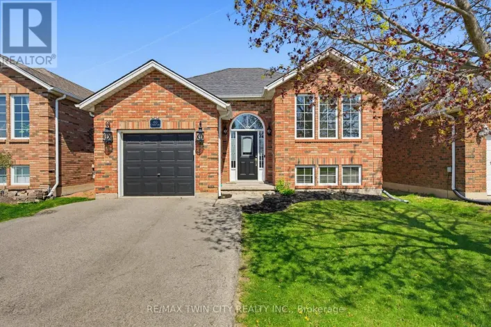 60 ST PATRICK'S DRIVE, Brantford